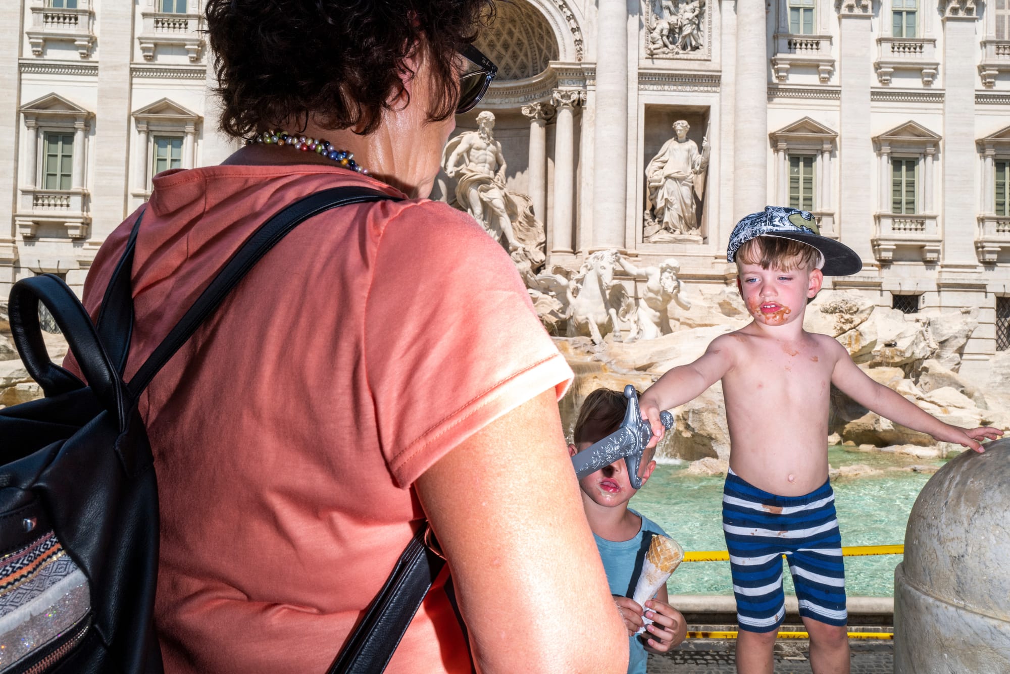 Tourist Tsunami. Lo sguardo di Nicolò Rinaldi sul turismo di massa