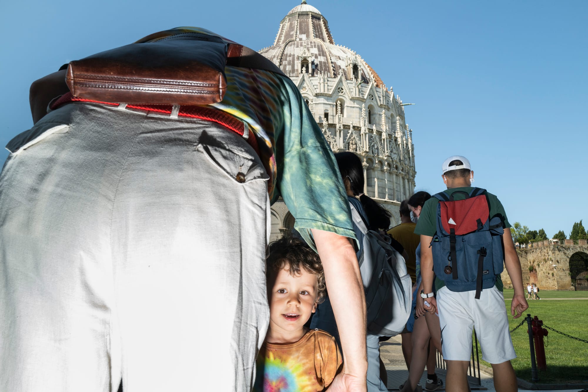 Tourist Tsunami. Lo sguardo di Nicolò Rinaldi sul turismo di massa