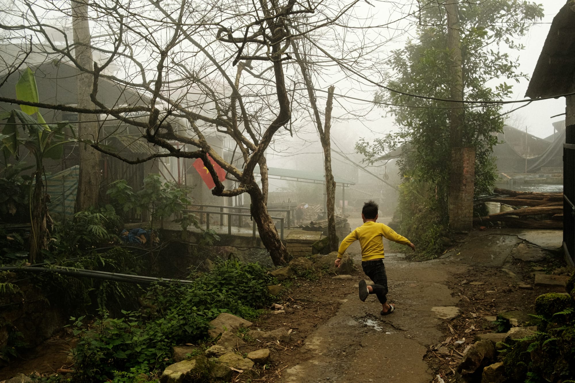 Vietnam, oltre la cartolina: le immagini di Alessandro Scarano fissano un ritratto del paese lontano dai sentieri turistici