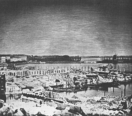 Il grande incendio di Amburgo: la prima fotografia di reportage della storia.